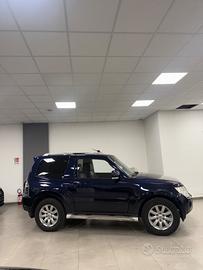 Mitsubishi Pajero 3.2 DI-D 16V aut. 5p. Instyle DP