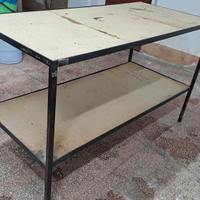 Tavolo da lavoro in ferro