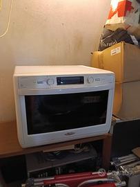 Microonde whirpool sesto senso jet chef