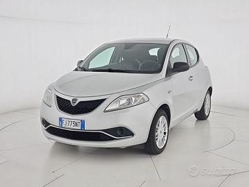 Lancia Ypsilon 1.2 Gold 69cv