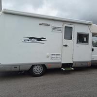 camper semintegrale Laika