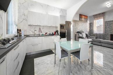 CASA SEMINDIPENDENTE A MIRANO