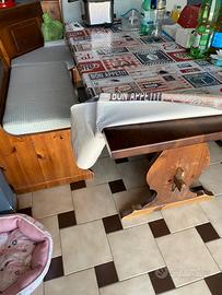 Cassapanca con tavolo e sedie legno massello