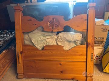 Letto a castello in legno stile Valle d’Aos