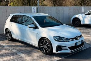 Volkswagen Golf 7.5 GTD 184cv dsg