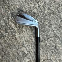 Taylormade p790 ferro 7