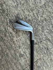 Taylormade p790 ferro 7