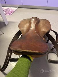 Sella cavallo inglese in cuoio