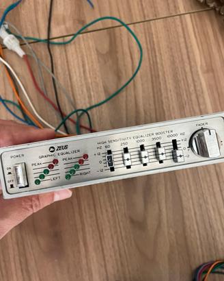Equalizzatore stereo