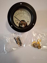 strumento voltmetro da pannello A&M