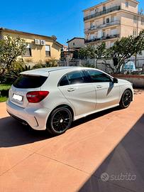 Mercedes Classe A 200 premium 2015