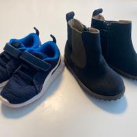 Due paia di scarpe per bambino taglia 24