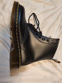 Dr. Martens 
