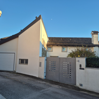 Villa di pregio con giardino