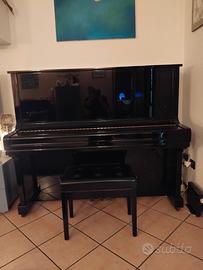 Pianoforte verticale 