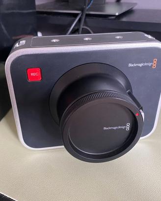 Blackmagic Cinema Camera 2.5K - Attacco Canon EF