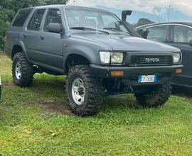 TOYOTA 4 Runner/Hilux 1ª