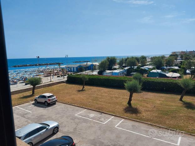 Baia Metauro 3 locali ristrutturato vista mare