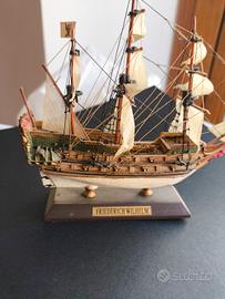 Friedrich Wilhelm - nave modellino in scala 