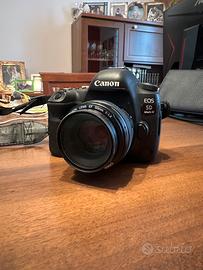 Canon Eos 5D MK IV + Obiettivo Canon 50mm F 1.8