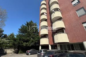 Appartamento a Cologno Monzese 3 locali