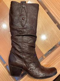 Stivali Cinti pelle 38