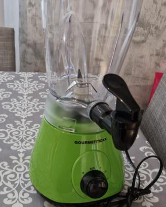 frullatore con rubinetto