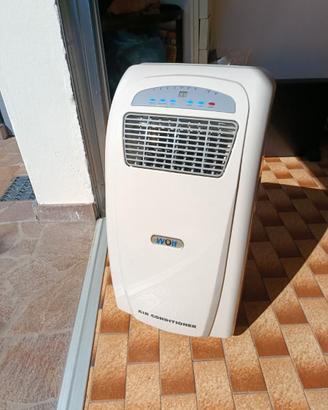 Condizionatore portatile Wolf WAC‑9000R + kit
