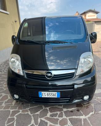 Vivaro passo lungo 6 posti
