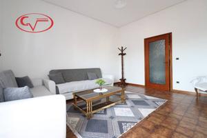 Appartamento di 87 m² con 4 locali e box auto a Mo