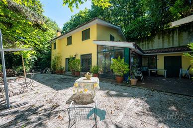 PALESTRINA: VILLA INDIPENDENTE CON GIARDINO
