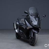 YAMAHA T-Max 530