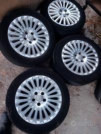 cerchi Ford 5 fori da 16