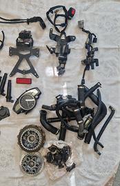 Ricambi Yamaha R1 2004-2006 