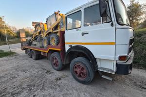 camion carrellone con rampe patente B