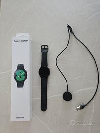 Samsung Galaxy Watch 4 – Buone condizioni

