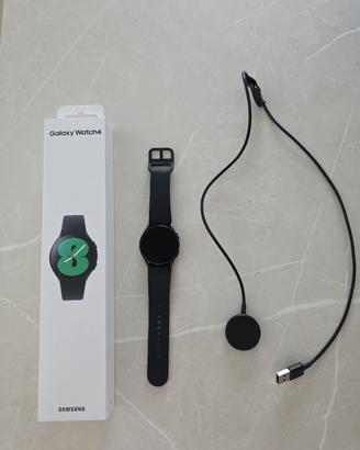 Samsung Galaxy Watch 4 – Buone condizioni

