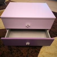 comodino cameretta bimba