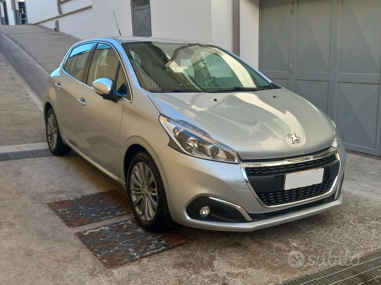 Peugeot 208: Comandi del tergicristallo - Illuminazione e visibilità - Peugeot  208 - Manuale del proprietario