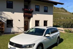 VW Passat Variant