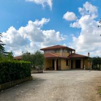 Villa con vista 700mq