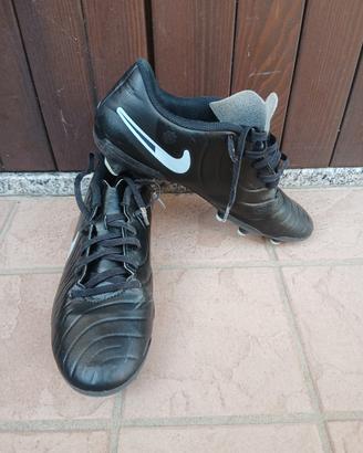 scarpe calcio Nike Tiempo Legend 10 Club Mg 