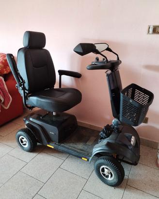Scooter elettrico per anziani