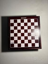 Schacchiera più giochi da tavolo