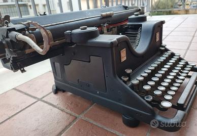 Macchina da Scrivere Olivetti M40 Originale Vintag