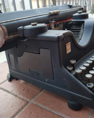 Macchina da Scrivere Olivetti M40 Originale Vintag