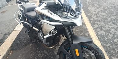 Cf Moto 800MT Turismo. 07/2025