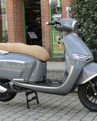 SCOOTER KEEWAY ISKIA 125cc GREY