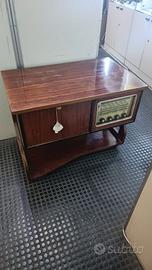 mobile radio giradischi epoca