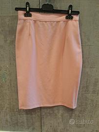 gonna al ginocchio rosa